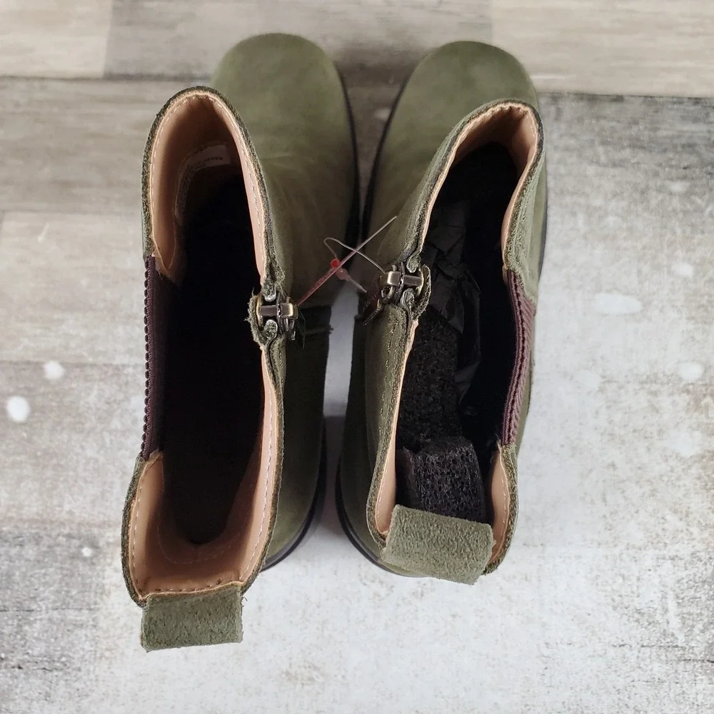 Blondo Raquel Womens Ankle Bootie Sz 10 M Olive Cow Suede Waterproof Side Zip